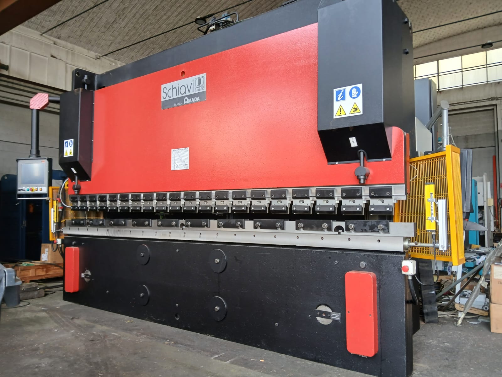 HFB 4000×220 T